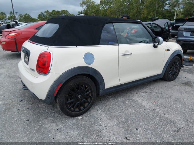 Продажа на аукционе авто 2019 Mini Convertible Cooper, vin: WMWWG5C55K3H09177, номер лота: 44896235