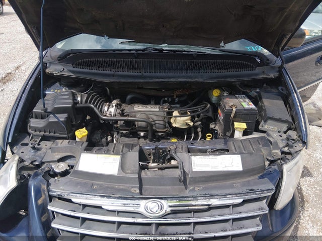 Продажа на аукционе авто 2005 Chrysler Town & Country Touring, vin: 2C4GP54L05R222000, номер лота: 44896236