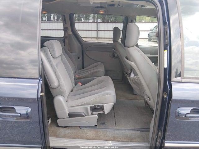 Продажа на аукционе авто 2005 Chrysler Town & Country Touring, vin: 2C4GP54L05R222000, номер лота: 44896236