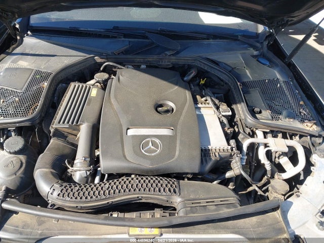 44896240 :رقم المزاد ، 55SWF4KB0GU139764 vin ، 2016 Mercedes-benz C 300 Sport 4matic مزاد بيع