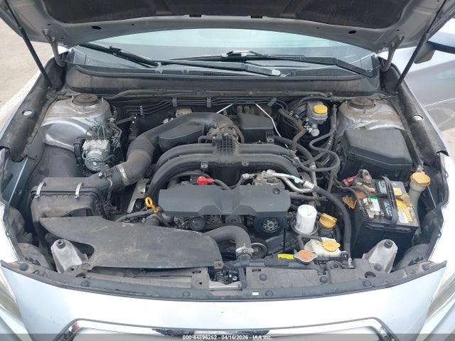 2015 Subaru Legacy 2.5i Premium მანქანა იყიდება აუქციონზე, vin: 4S3BNBF68F3061699, აუქციონის ნომერი: 44896252