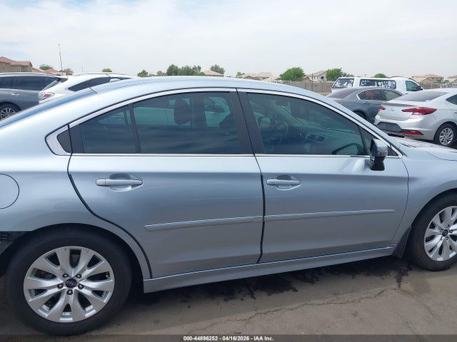 2015 Subaru Legacy 2.5i Premium მანქანა იყიდება აუქციონზე, vin: 4S3BNBF68F3061699, აუქციონის ნომერი: 44896252
