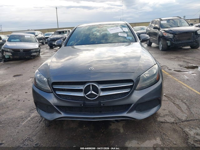 2018 Mercedes-benz C 300 მანქანა იყიდება აუქციონზე, vin: 55SWF4JB5JU263442, აუქციონის ნომერი: 44896269