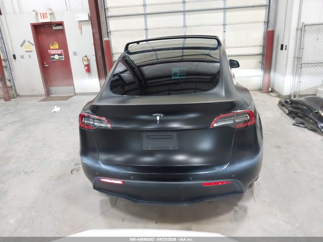 44896282 :رقم المزاد ، 7SAYGDEF7NF553940 vin ، 2022 Tesla Model Y Performance Dual Motor All-wheel Drive مزاد بيع