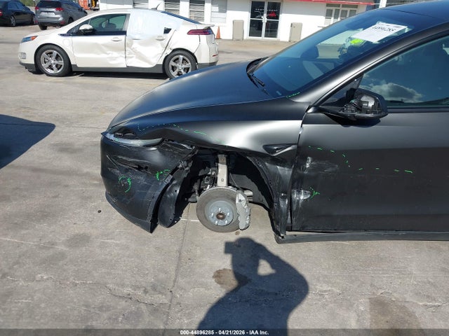 Продаж на аукціоні авто 2026 Tesla Model Y Premium Rear-wheel Drive/standard Rear-wheel Drive, vin: 7SAYGDED2TF379786, номер лоту: 44896285