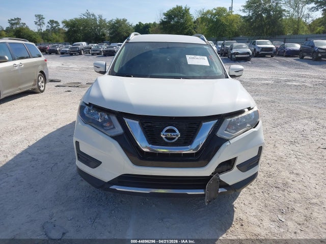 Продажа на аукционе авто 2017 Nissan Rogue Sv, vin: JN8AT2MT9HW140136, номер лота: 44896296