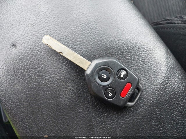 44896327 :رقم المزاد ، 4S4BRBCC8B3384980 vin ، 2011 Subaru Outback 2.5i Premium مزاد بيع