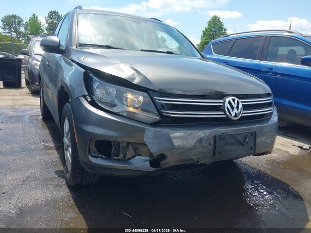 Продаж на аукціоні авто 2016 Volkswagen Tiguan S, vin: WVGAV7AX5GW531563, номер лоту: 44896335