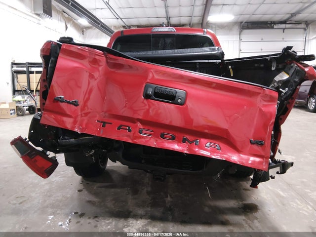 2021 Toyota Tacoma Sr5 V6 მანქანა იყიდება აუქციონზე, vin: 3TMCZ5AN3MM405220, აუქციონის ნომერი: 44896355