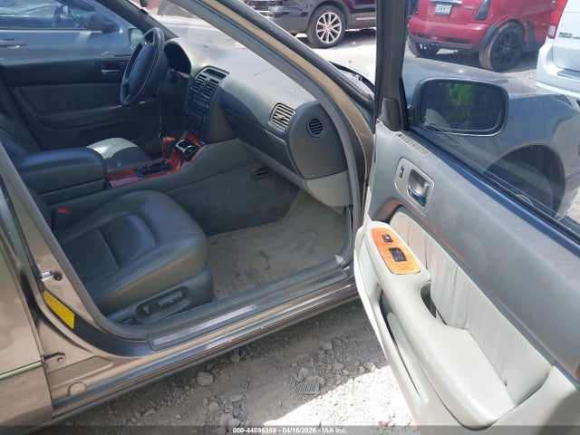 44896358 :رقم المزاد ، JT8BH28F5V0091438 vin ، 1997 Lexus Ls 400 مزاد بيع