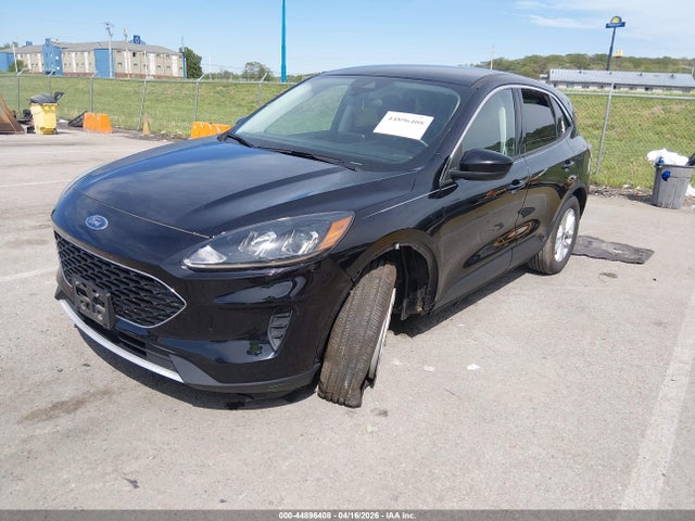 44896408 :رقم المزاد ، 1FMCU0BZ4MUA09047 vin ، 2021 Ford Escape Se Hybrid مزاد بيع