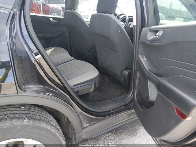 44896408 :رقم المزاد ، 1FMCU0BZ4MUA09047 vin ، 2021 Ford Escape Se Hybrid مزاد بيع