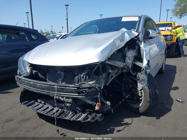 3N1AB7AP5KY235198 Nissan SENTRA SV