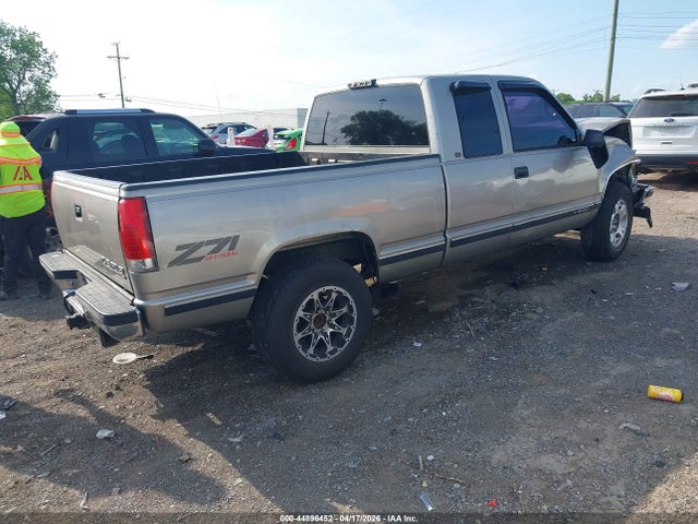 Продаж на аукціоні авто 1998 Chevrolet K1500 Fleetside, vin: 1GCEK19R2WE208626, номер лоту: 44896452