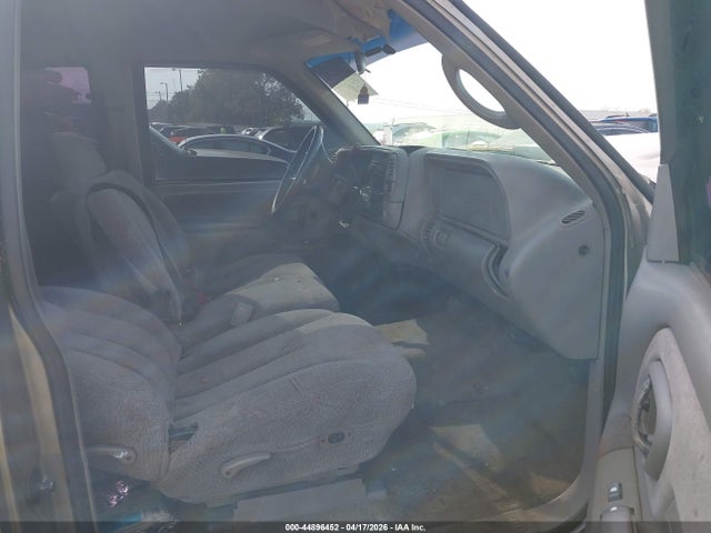 Продаж на аукціоні авто 1998 Chevrolet K1500 Fleetside, vin: 1GCEK19R2WE208626, номер лоту: 44896452