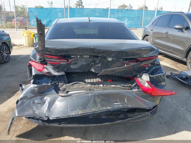 4T1DAACK1TU261583 Toyota CAMRY XLE