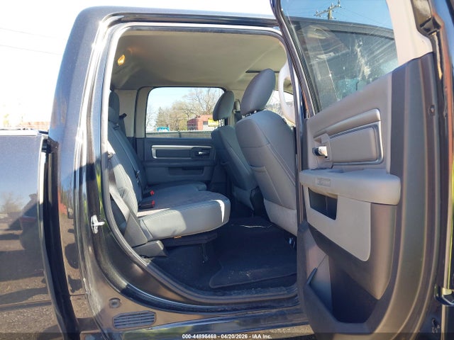 Продаж на аукціоні авто 2018 Ram 1500 Big Horn  4x4 5'7 Box, vin: 1C6RR7LT3JS255444, номер лоту: 44896468