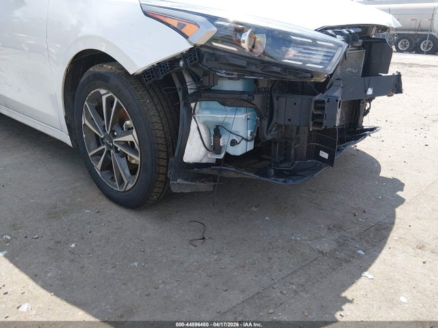 44896480 :رقم المزاد ، 3KPF24AD5RE825775 vin ، 2024 Kia Forte Lxs مزاد بيع