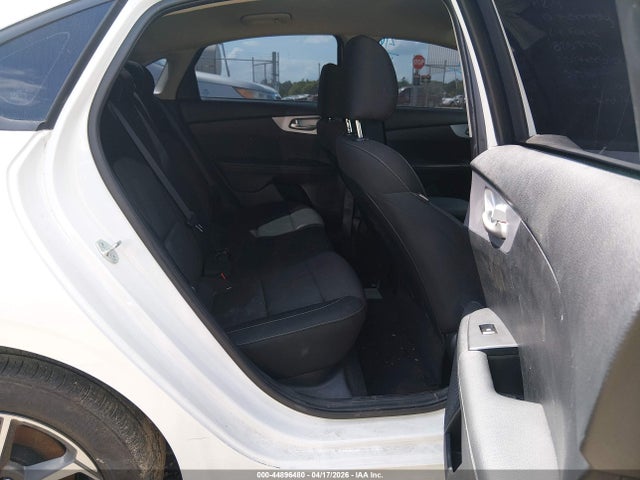 44896480 :رقم المزاد ، 3KPF24AD5RE825775 vin ، 2024 Kia Forte Lxs مزاد بيع