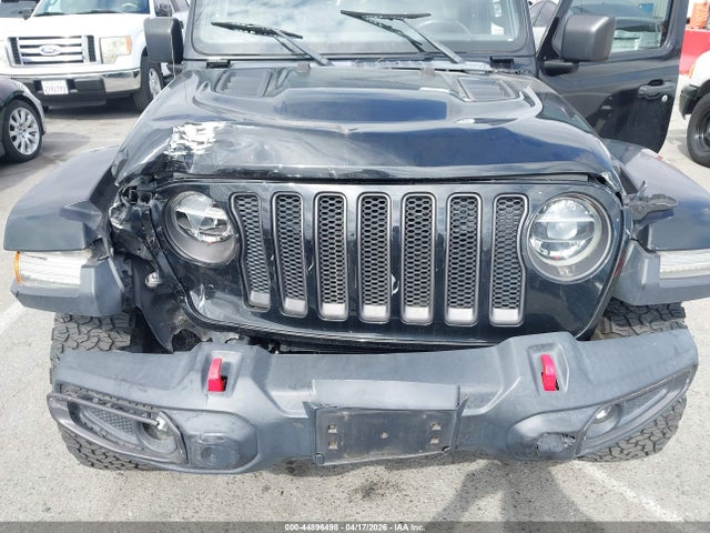 1C4HJXFG3JW219868 Jeep Wrangler Unlimited Rubicon 4x4