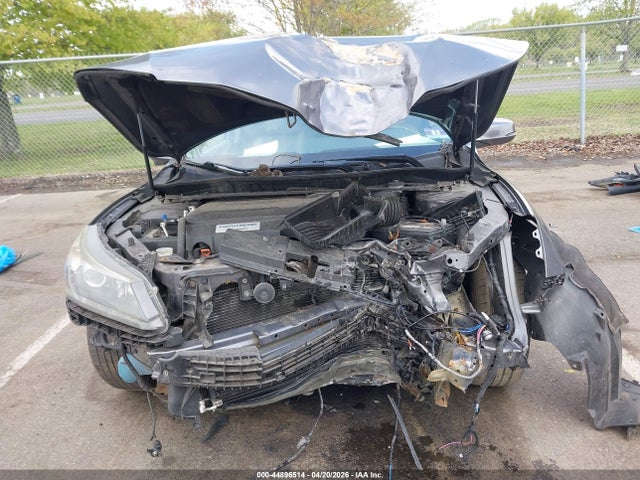 Продажа на аукционе авто 2015 Honda Accord Ex-l V-6, vin: 1HGCR3F82FA008252, номер лота: 44896514