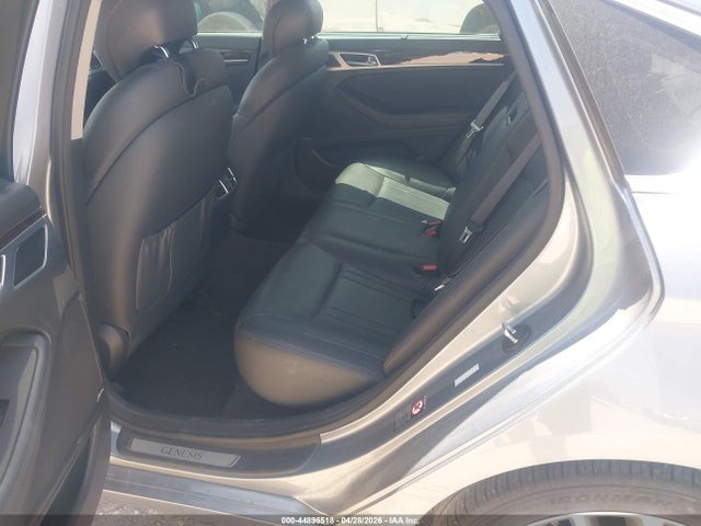 Продажа на аукционе авто 2015 Hyundai Genesis 3.8, vin: KMHGN4JE7FU104001, номер лота: 44896518