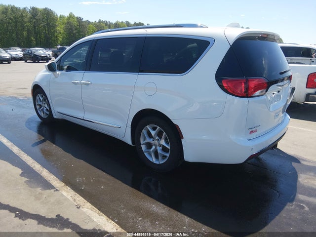 Aukcja sprzedaży 2017 Chrysler Pacifica Touring-l Plus, vin: 2C4RC1EG5HR614411, numer aukcji: 44896519