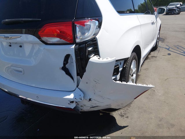 Aukcja sprzedaży 2017 Chrysler Pacifica Touring-l Plus, vin: 2C4RC1EG5HR614411, numer aukcji: 44896519
