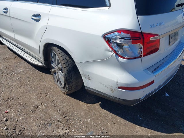 2015 Mercedes-benz Gl 450 4matic მანქანა იყიდება აუქციონზე, vin: 4JGDF6EE3FA480766, აუქციონის ნომერი: 44896537