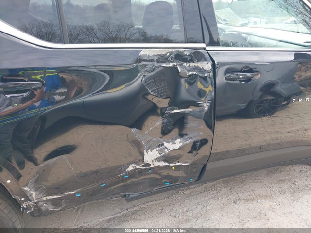 Продажа на аукционе авто 2023 Chevrolet Traverse Awd Lt Cloth, vin: 1GNEVGKW1PJ340707, номер лота: 44896586