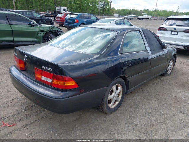 44896595 :رقم المزاد ، JT8BF28G2X5063567 vin ، 1999 Lexus Es 300 مزاد بيع