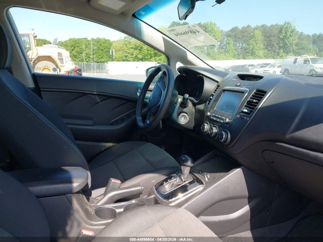Продажа на аукционе авто 2018 Kia Forte Lx, vin: 3KPFL4A77JE196015, номер лота: 44896604