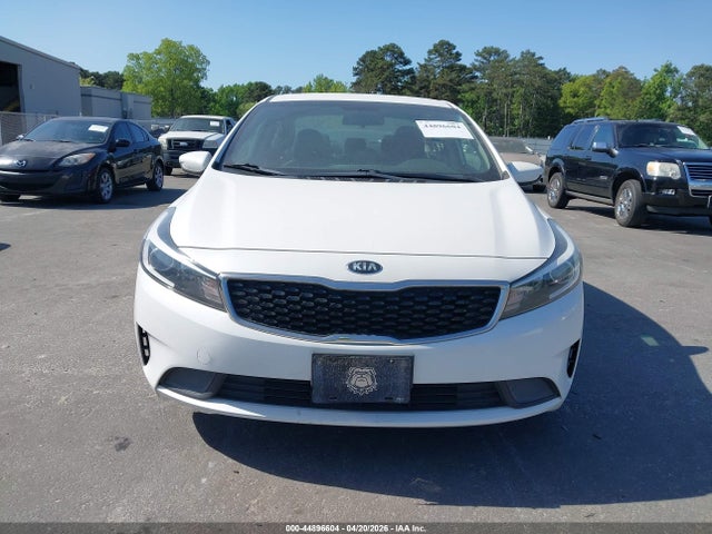 Продажа на аукционе авто 2018 Kia Forte Lx, vin: 3KPFL4A77JE196015, номер лота: 44896604