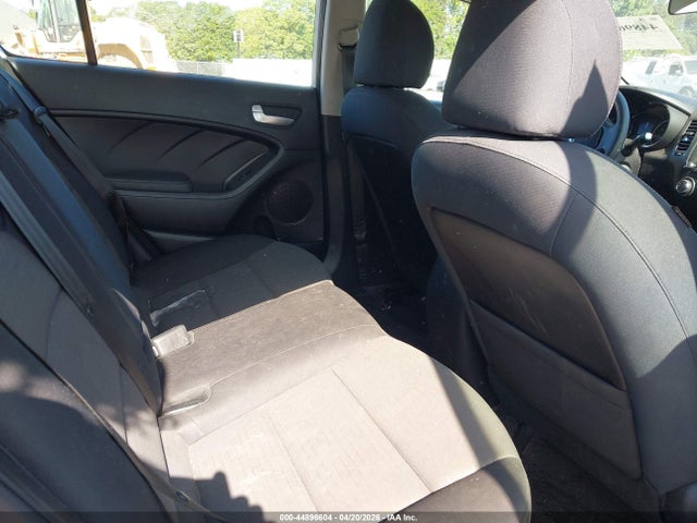 Продажа на аукционе авто 2018 Kia Forte Lx, vin: 3KPFL4A77JE196015, номер лота: 44896604