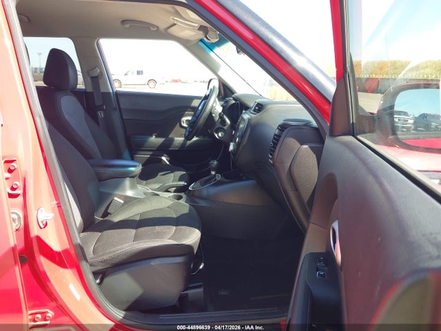 Продаж на аукціоні авто 2018 Kia Soul +, vin: KNDJP3A52J7569842, номер лоту: 44896639