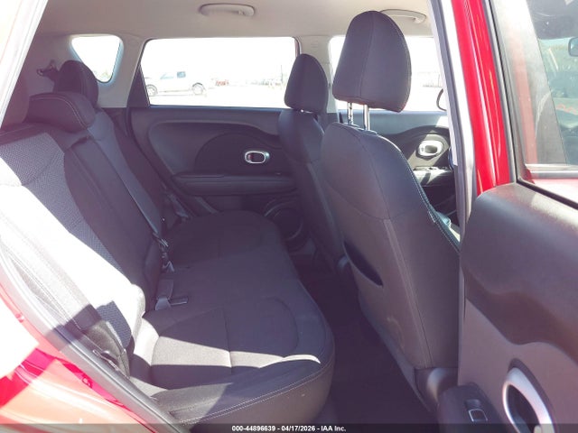 Продаж на аукціоні авто 2018 Kia Soul +, vin: KNDJP3A52J7569842, номер лоту: 44896639