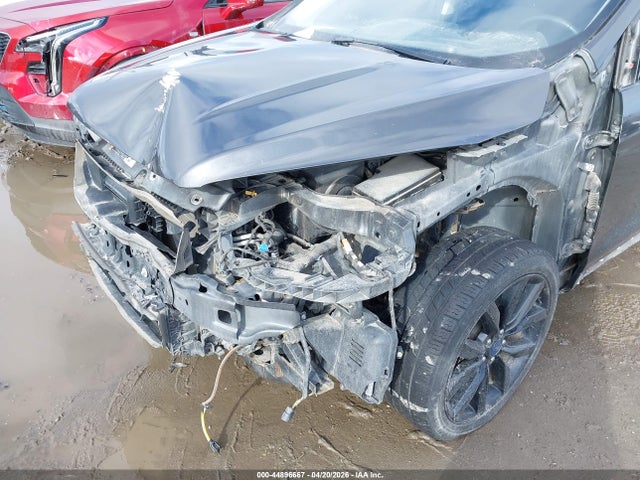 Продаж на аукціоні авто 2019 Ford Escape Se, vin: 1FMCU9GD2KUC33903, номер лоту: 44896667