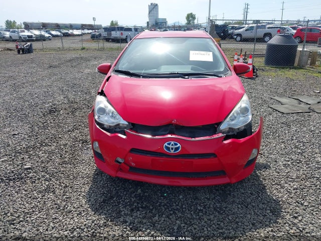 Toyota Prius C Three 2014 JTDKDTB36E1073297 Image 12