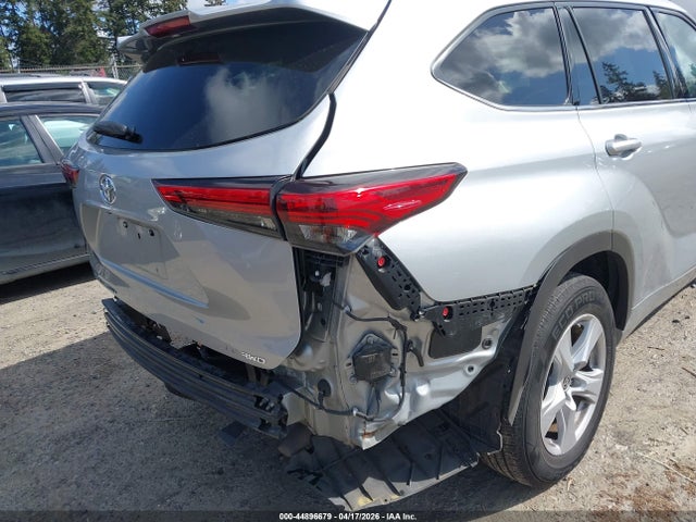 Toyota Highlander Le 2020 5TDBZRBH1LS501938 Image 19