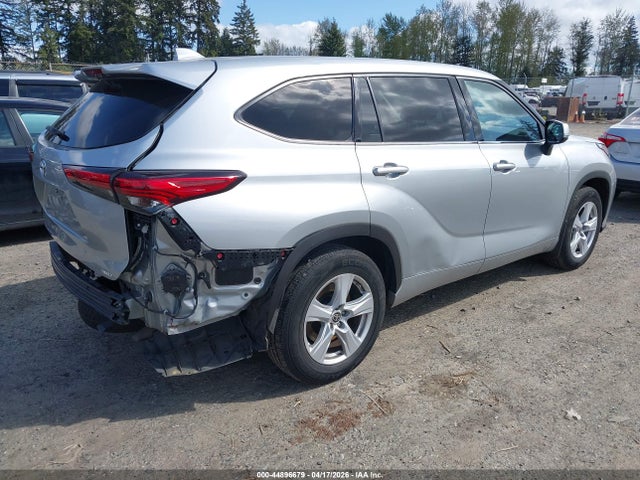 Toyota Highlander Le 2020 5TDBZRBH1LS501938 Image 4