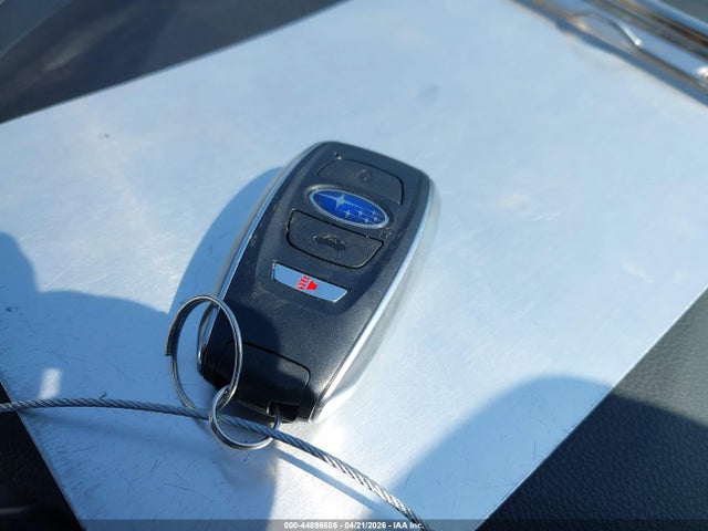 2025 Subaru Forester Premium Hybrid მანქანა იყიდება აუქციონზე, vin: JF2SLSED9SH412088, აუქციონის ნომერი: 44896686