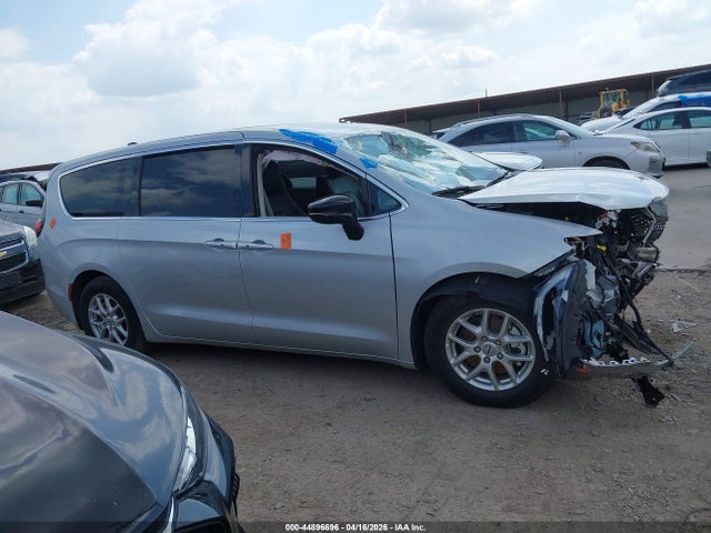 Продаж на аукціоні авто 2024 Chrysler Pacifica Touring L, vin: 2C4RC1BG8RR195489, номер лоту: 44896696