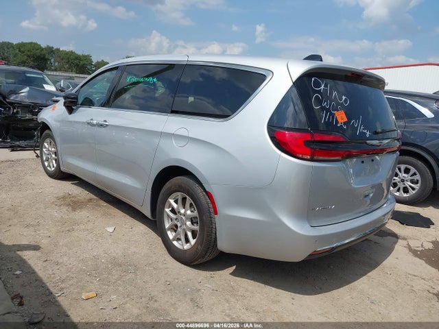 Продаж на аукціоні авто 2024 Chrysler Pacifica Touring L, vin: 2C4RC1BG8RR195489, номер лоту: 44896696