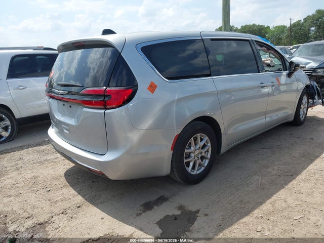 Продаж на аукціоні авто 2024 Chrysler Pacifica Touring L, vin: 2C4RC1BG8RR195489, номер лоту: 44896696
