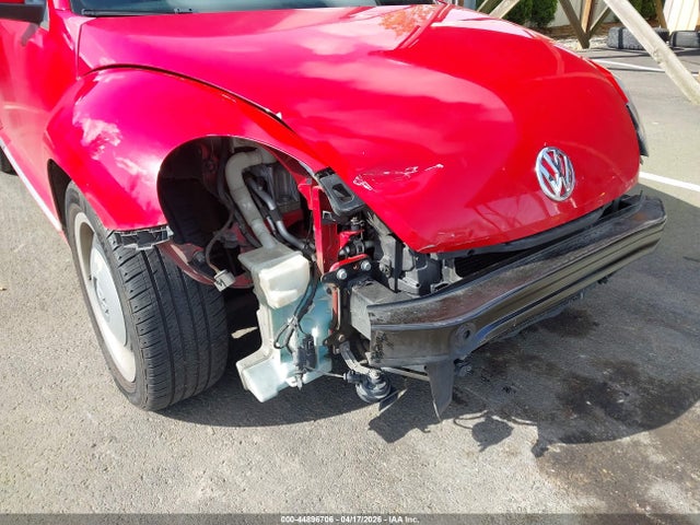 Продажа на аукционе авто 2012 Volkswagen Beetle 2.5l, vin: 3VWJP7ATXCM601089, номер лота: 44896706