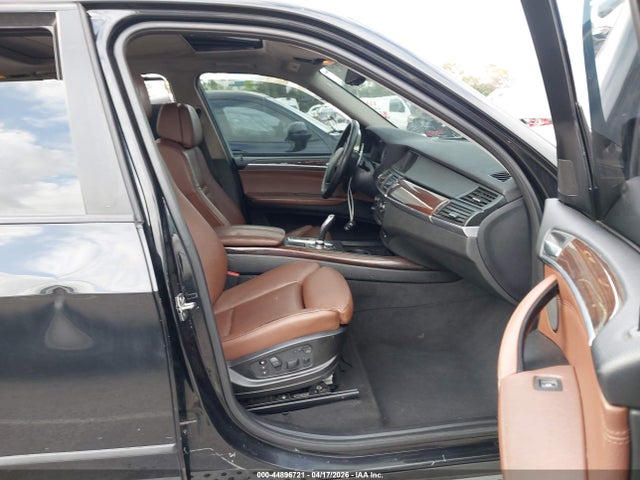 Продажа на аукционе авто 2011 Bmw X5 Xdrive35i/xdrive35i Premium/xdrive35i Sport Activity, vin: 5UXZV4C55BL738271, номер лота: 44896721