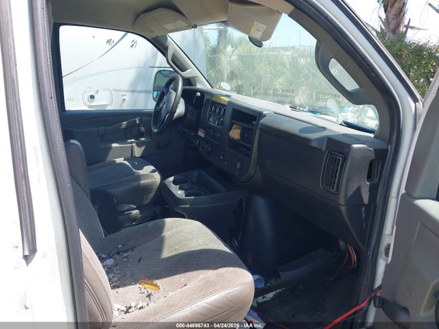 Продажа на аукционе авто 2017 Chevrolet Express Cutaway Work Van, vin: 1GB0GRFF0H1304161, номер лота: 44896743