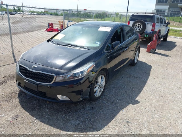 2017 Kia Forte S მანქანა იყიდება აუქციონზე, vin: 3KPFL4A72HE009595, აუქციონის ნომერი: 44896781