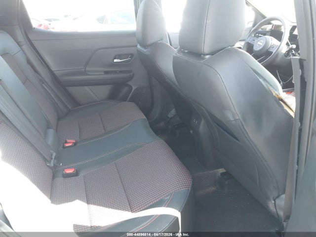 Nissan KICKS SR 2026 3N8AP6DA5TL347695 Image 8