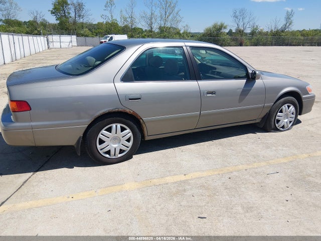 Aukcja sprzedaży 2001 Toyota Camry Le, vin: 4T1BG22K21U114585, numer aukcji: 44896825